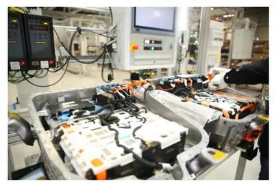 重磅！寶馬強(qiáng)勢亮相廣州車展，全面展示未來電動(dòng)出行藍(lán)圖